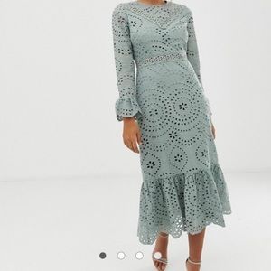 ASOS dress-pep hem/fluted sleeves-Sage green/US 6